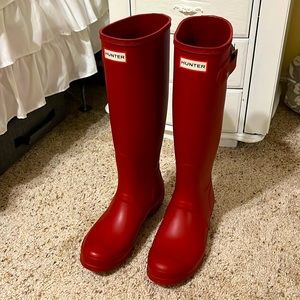 womens tall hunter red rain boots - size 7